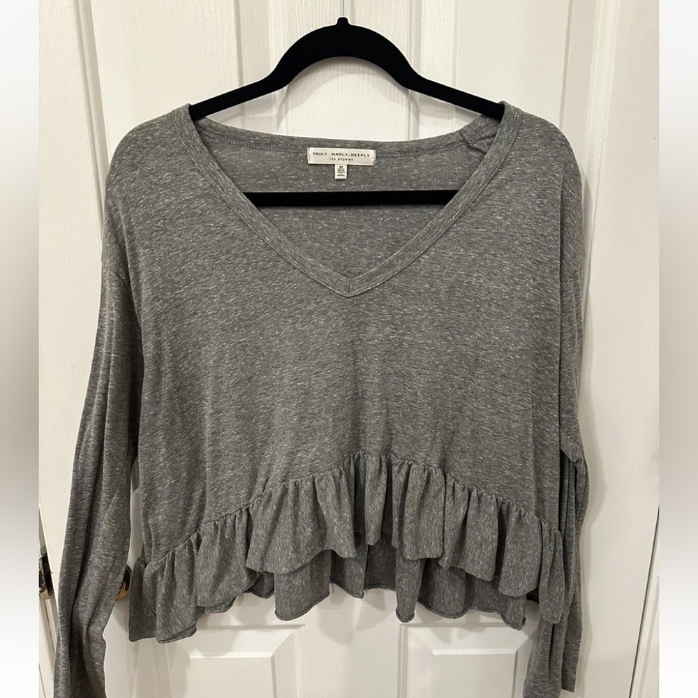 Urban Outfitters Heather Gray Cropped Tee Sz M
